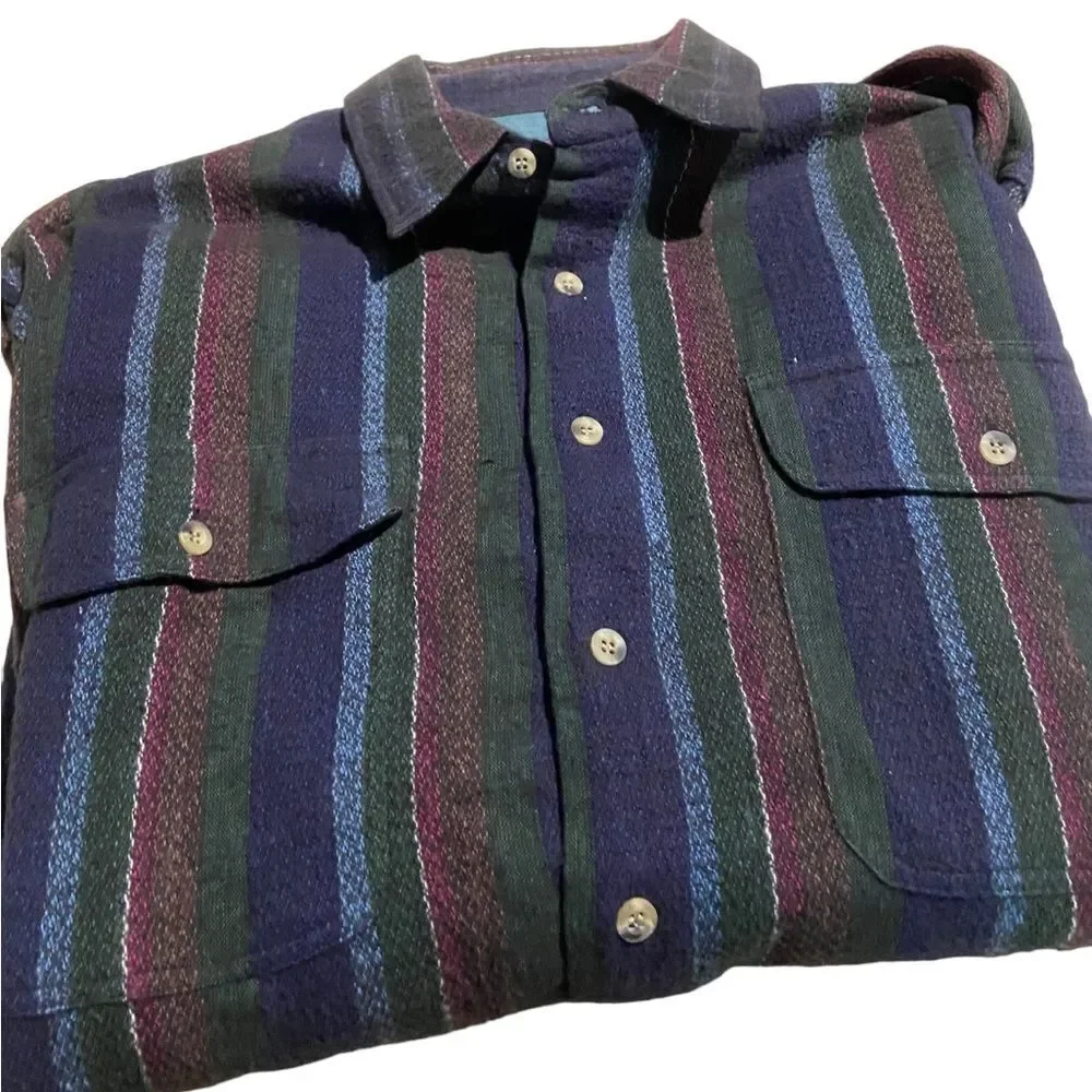 Wood house size large thick shocker never worn new